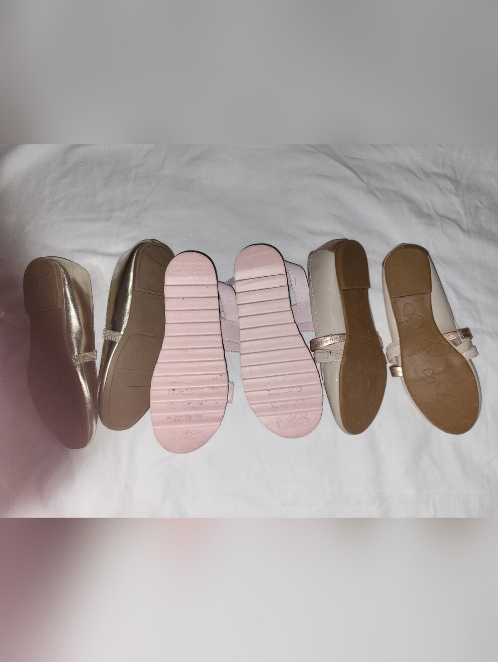 3 Pairs Of Sandals - Picture 5 of 5